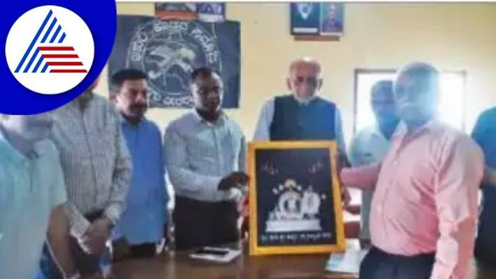 Paradanda Subramani Kaveerappa was elected President of Akhil Kodava Samaj rav Paradanda Subramani Kaveerappa was elected President of Akhil Kodava Samaj rav