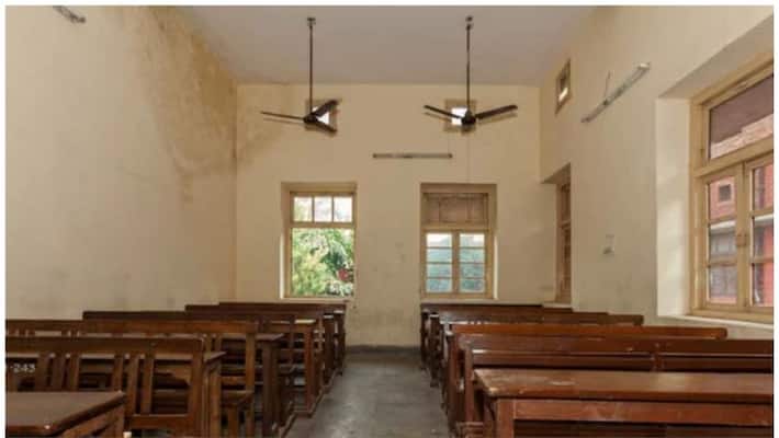 forgot the multiplication table kanpur teacher drilled the students hand forgot the multiplication table kanpur teacher drilled the students hand