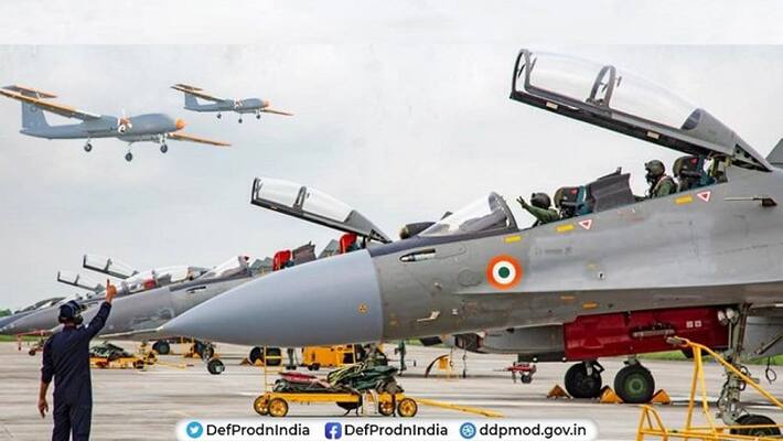 Ministry of Defence announces Asia Biggest Air Show AeroIndia2023 dates held at Air Force Station Yelahanka Bengaluru ckm Ministry of Defence announces Asia Biggest Air Show AeroIndia2023 dates held at Air Force Station Yelahanka Bengaluru ckm