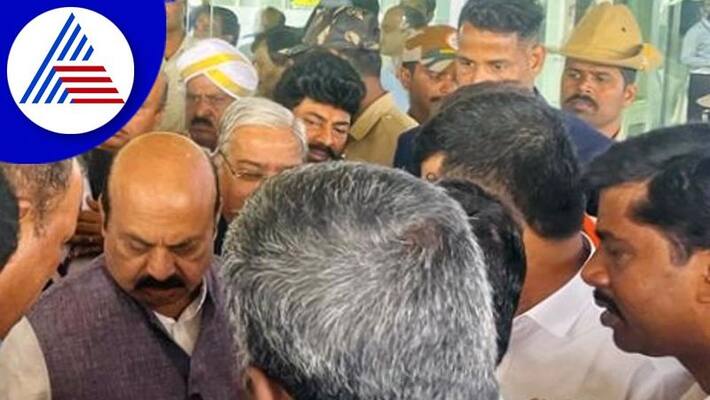 Appeal to CM Basavaraj Bommai to solve the Parivar caste problem at mysuru gvd Appeal to CM Basavaraj Bommai to solve the Parivar caste problem at mysuru gvd