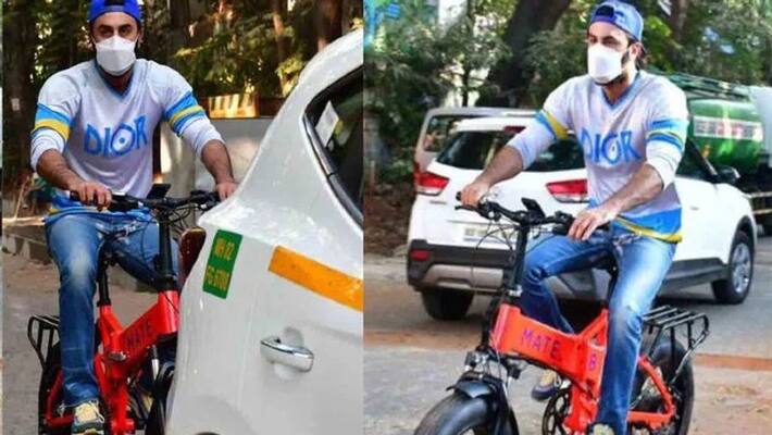 bollywood hero ranbir kapoor e-bike ride in mumbai bollywood hero ranbir kapoor e-bike ride in mumbai