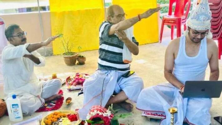 Bengali groom works on laptop during wedding. Viral pic has raised several questions Bengali groom works on laptop during wedding. Viral pic has raised several questions