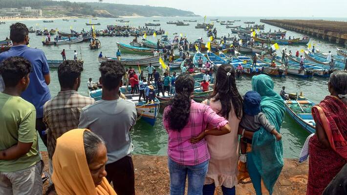 fishermens strike against the vizhinjam international port is settled fishermens strike against the vizhinjam international port is settled