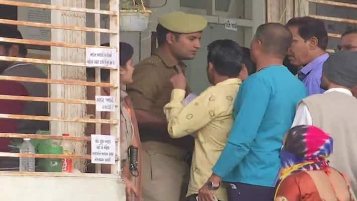 Last phase of polling in Gujarat Last phase of polling in Gujarat