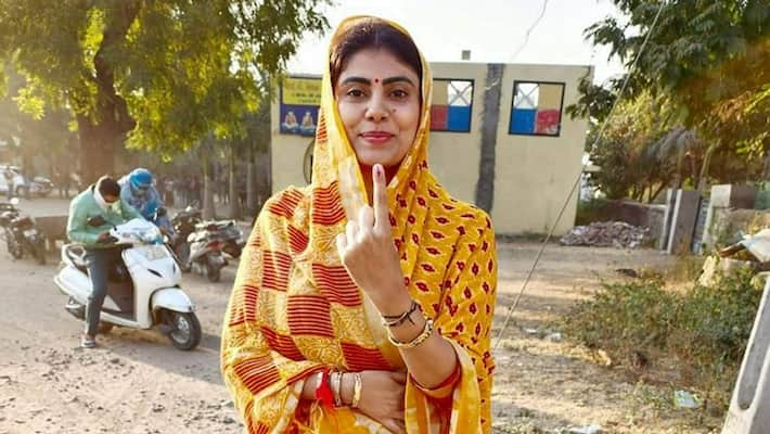 No problems... just two different ideologies: BJP's Rivaba Jadeja on family feud talk - adt No problems... just two different ideologies: BJP's Rivaba Jadeja on family feud talk - adt