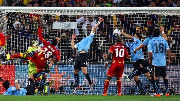 suarez Refuses To Apologise For Ghana World Cup Handball suarez Refuses To Apologise For Ghana World Cup Handball