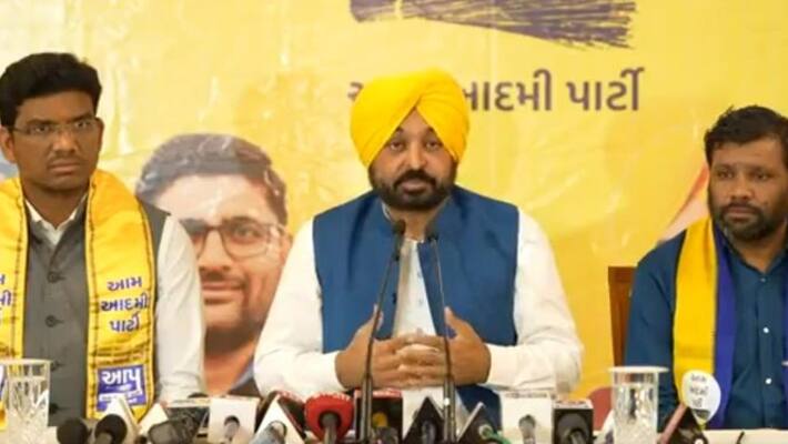 Pot is calling kettle black Punjab CM hits back at Rahul Gandhi over remote control CM jibe AJR Pot is calling kettle black Punjab CM hits back at Rahul Gandhi over remote control CM jibe AJR