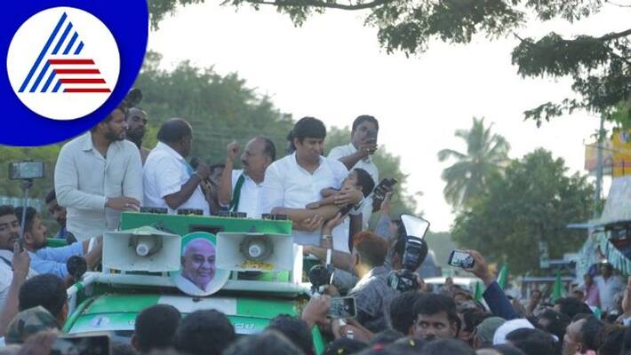 baby found dead in a water tank at madhugiri HD Kumaraswamy condolences gow baby found dead in a water tank at madhugiri HD Kumaraswamy condolences gow