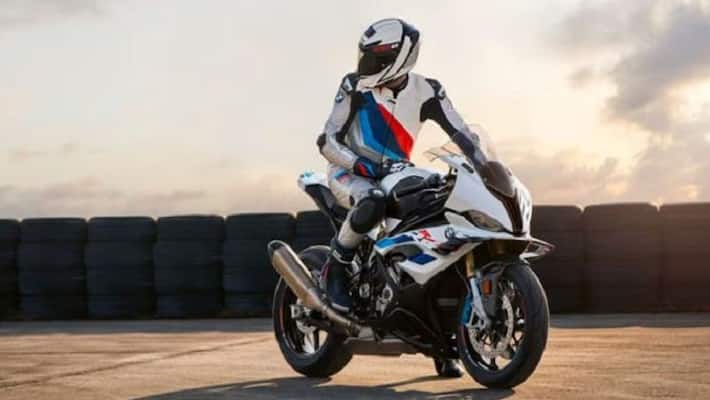 these Two best bikes coming in December, know engine and price details these Two best bikes coming in December, know engine and price details
