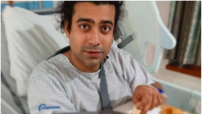 Jubin Nautiyal Is Hospitalised After An Accident sgk Jubin Nautiyal Is Hospitalised After An Accident sgk