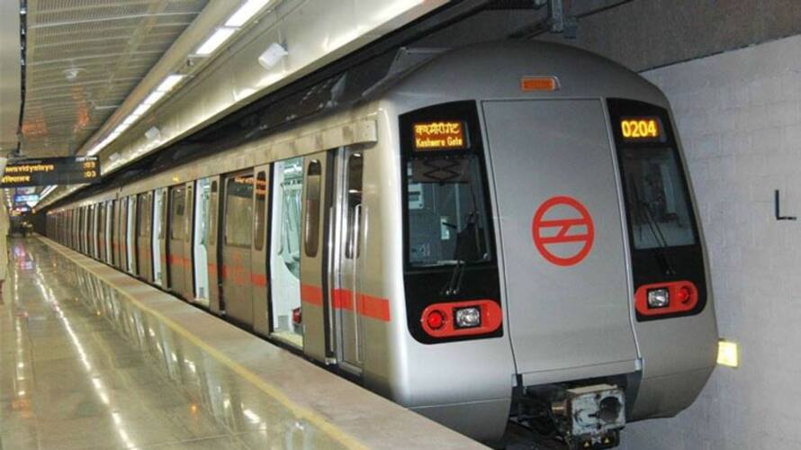 delhi-metro-introduces-qr-code-based-paper-tickets-here-s-how-to-use-it