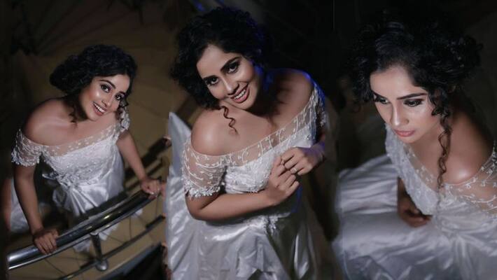 actress jismy share beautiful photos actress jismy share beautiful photos