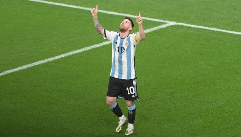 football qatar world cup 2022 Messi Alvarez magic enthralls fans as Argentina see off Australia to set up Netherlands quarterfinals snt