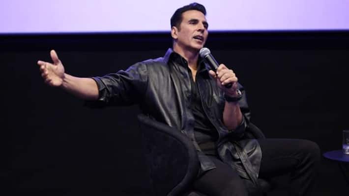 Akshay Kumar reacts to Pakistani man who says Bell Bottom has things against Pak sgk Akshay Kumar reacts to Pakistani man who says Bell Bottom has things against Pak sgk