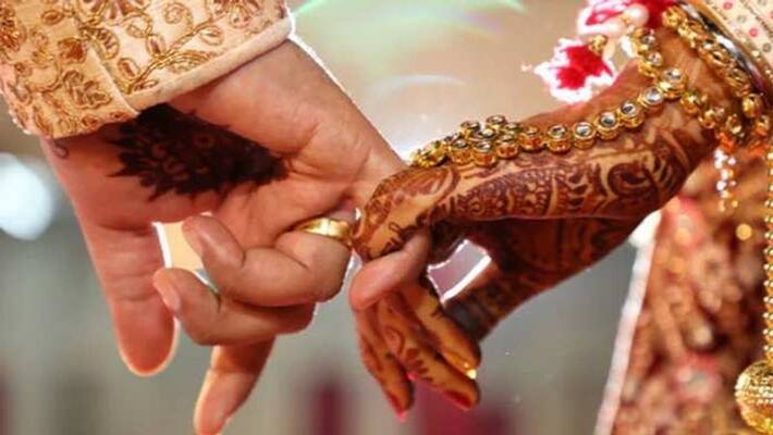 love couple Elopes after marriage , Set fire to grooms residence in huzurabad love couple Elopes after marriage , Set fire to grooms residence in huzurabad