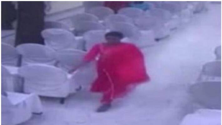 Woman theft Worth Rs 20 Lakhs Stolen from wedding ceremoney in ranchi Woman theft Worth Rs 20 Lakhs Stolen from wedding ceremoney in ranchi