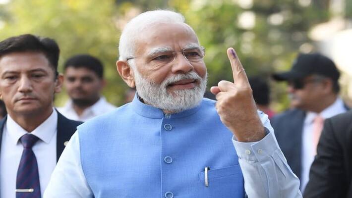 Gujarat assembly election 2022 Prime Minister Modi cast vote at Ahmedabad Gujarat assembly election 2022 Prime Minister Modi cast vote at Ahmedabad