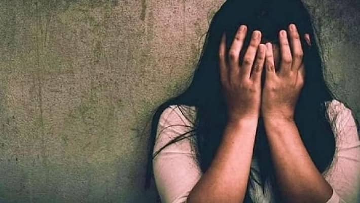 principal molest class 11th student at uttar pradesh principal molest class 11th student at uttar pradesh