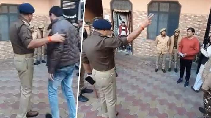 Not allowing Muslims to vote in Rampur bypolls SP Chief Akhilesh Yadav slams Police shares video AJR Not allowing Muslims to vote in Rampur bypolls SP Chief Akhilesh Yadav slams Police shares video AJR