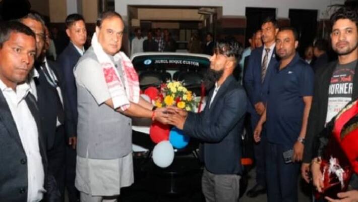 Assam CM got Lamborghini car as a gift its price is just Rs 10 lakh Assam CM got Lamborghini car as a gift its price is just Rs 10 lakh
