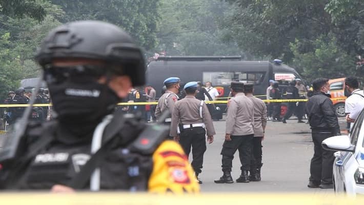 Two killed, several injured in suspected suicide bomb blast at Indonesia Police Station AJR Two killed, several injured in suspected suicide bomb blast at Indonesia Police Station AJR