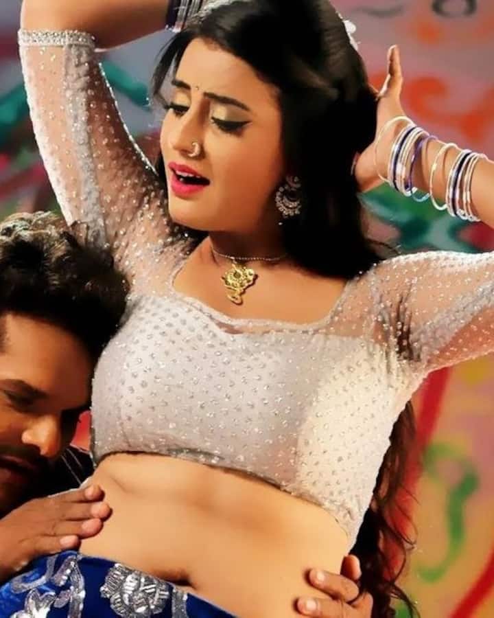 Nikki Galrani Sex - Akshara Singh SEXY video: Bhojpuri actress, Khesari Lal Yadav's naughty  dance moves are a must WATCH