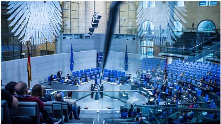 25 arrested in Germany for planning to attack parliment 25 arrested in Germany for planning to attack parliment