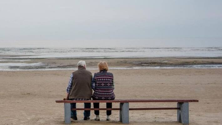 100 year old couple dies just hours apart 100 year old couple dies just hours apart