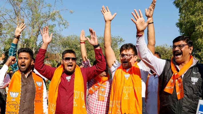Gujarat Election Result 2022: On Congress-dominated tribal belt, BJP in the lead - adt Gujarat Election Result 2022: On Congress-dominated tribal belt, BJP in the lead - adt