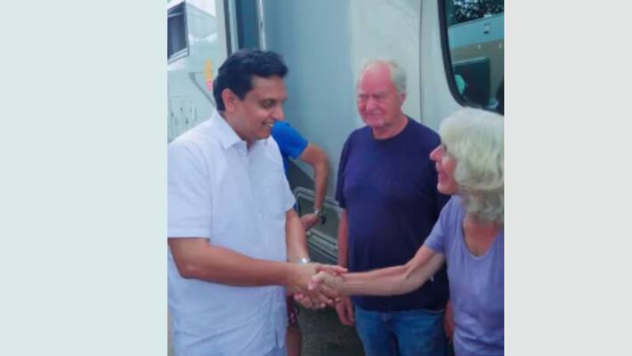 31 travelers in 16 caravans in Kerala Welcomed by Minister Muhammad Riyas 31 travelers in 16 caravans in Kerala Welcomed by Minister Muhammad Riyas