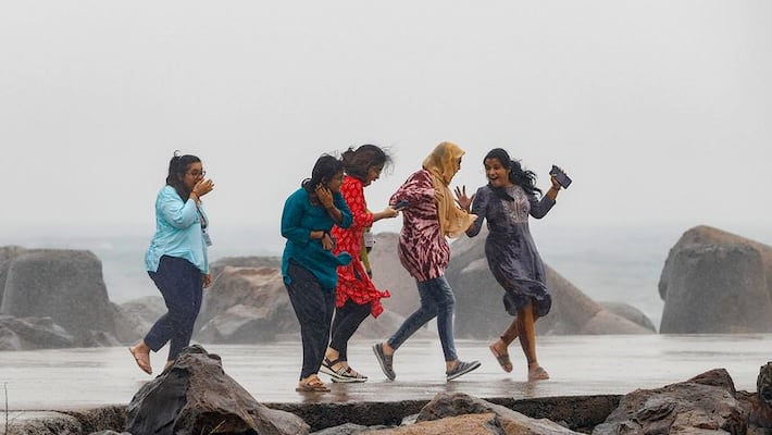 Minister KKSSR has said that the Tamil Nadu government has taken precautionary measures in view of the storm Minister KKSSR has said that the Tamil Nadu government has taken precautionary measures in view of the storm