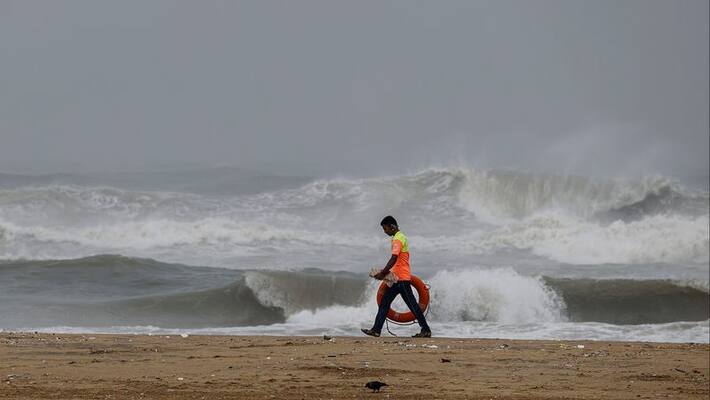 Man Dies Who Went Down into the Turbulent Sea at Ullal in Dakshina Kannada grg Man Dies Who Went Down into the Turbulent Sea at Ullal in Dakshina Kannada grg
