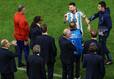 Lionel Messi's angry gesture towards Louis van Gaal and Dutch Palyer