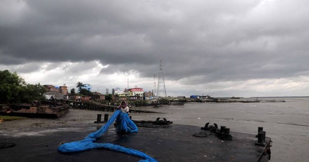 cyclone-mandous-one-dead-over-5000-hectares-of-crop-damaged-in-andhra