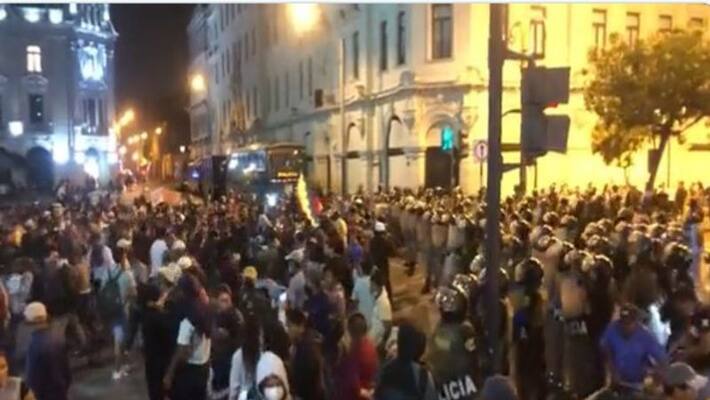 Political crisis in Peru Two killed in violent clashes, 20 injured Political crisis in Peru Two killed in violent clashes, 20 injured