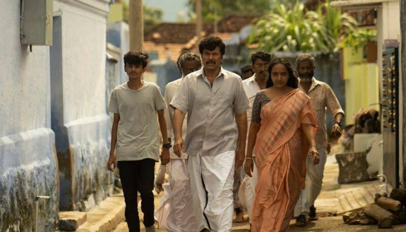 Nanpakal Nerathu Mayakkam malayalam movie review world premiere iffk 2022 mammootty lijo jose pellissery