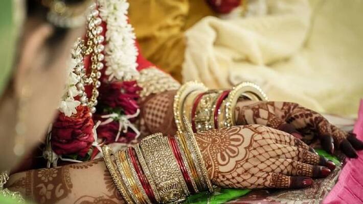A Muslim youth who concealed his religion and got ready to marry a Hindu girl.. Police arrested him.. Where is he? A Muslim youth who concealed his religion and got ready to marry a Hindu girl.. Police arrested him.. Where is he?