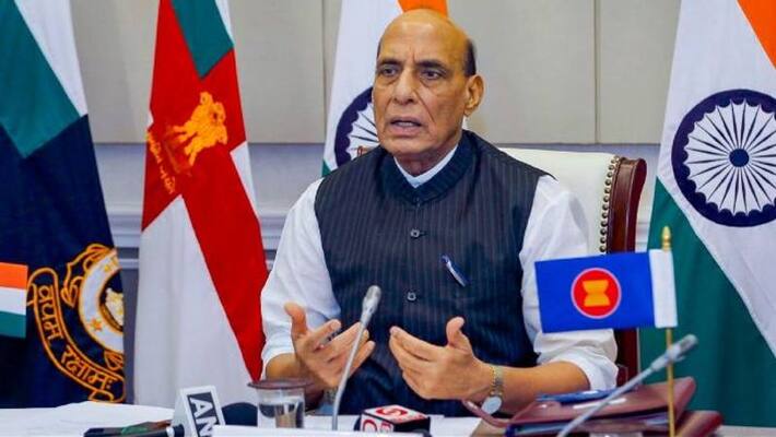 Rajnath Singh Meets Service Chiefs Over India-China Border Clash Rajnath Singh Meets Service Chiefs Over India-China Border Clash
