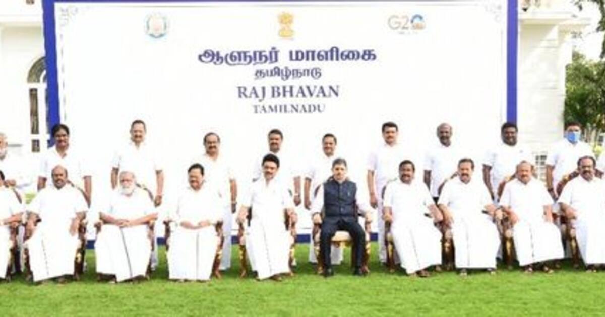 நிதி அமைச்சர் பதவியில் இருந்து பிடிஆர் மாற்றம்..! 4 மூத்த அமைச்சர்களின் இலாக்காவும் மாற்றி அறிவிப்பு