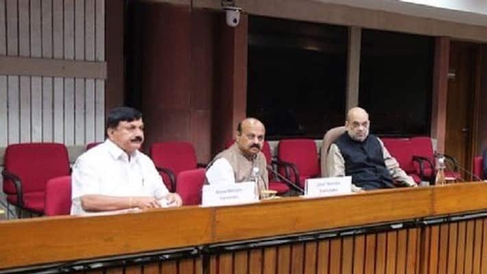 Karnataka CM Basavaraj bommai second round meeting with HM Amit shah after Belagavi border dispute meet ckm Karnataka CM Basavaraj bommai second round meeting with HM Amit shah after Belagavi border dispute meet ckm