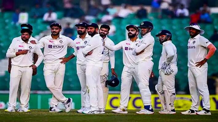Kuldeep Yadav Picks 5 wickets, Team India gets huge lead in 1st Innings India vs Bangladesh Kuldeep Yadav Picks 5 wickets, Team India gets huge lead in 1st Innings India vs Bangladesh
