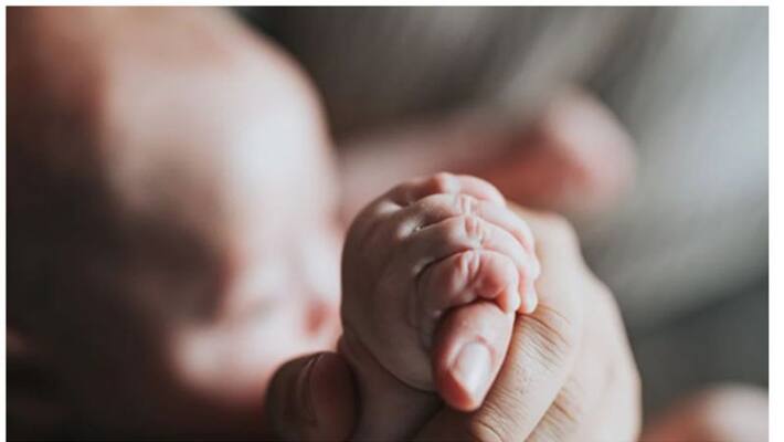 2 month old baby fell down from father hand and dead 2 month old baby fell down from father hand and dead