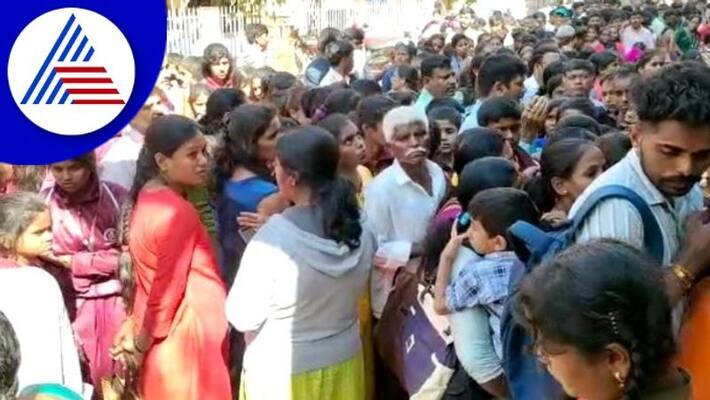 Tourists crowd across Udupi district due to Student Tour and Sabarimala Yatra gow Tourists crowd across Udupi district due to Student Tour and Sabarimala Yatra gow