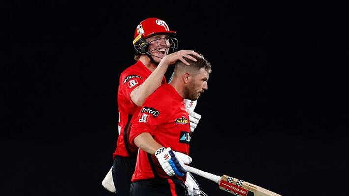 aaron finch struggled till last ball but melbourne renegades lost to perth scorchers by 10 runs in big bash league aaron finch struggled till last ball but melbourne renegades lost to perth scorchers by 10 runs in big bash league
