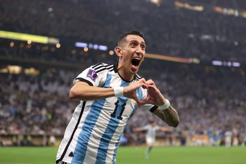 football Messi and Ronaldo fans engage in war of words after Argentina icon's penalty at World Cup 2022 final vs France snt