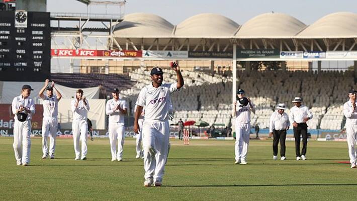 rehan ahmed gets 5 wickets haul in test debut and pakistan set easy target to england in last test match held at karachi rehan ahmed gets 5 wickets haul in test debut and pakistan set easy target to england in last test match held at karachi