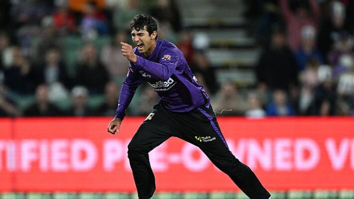 hobart hurricanes beat perth scorchers by 8 runs in big bash league hobart hurricanes beat perth scorchers by 8 runs in big bash league