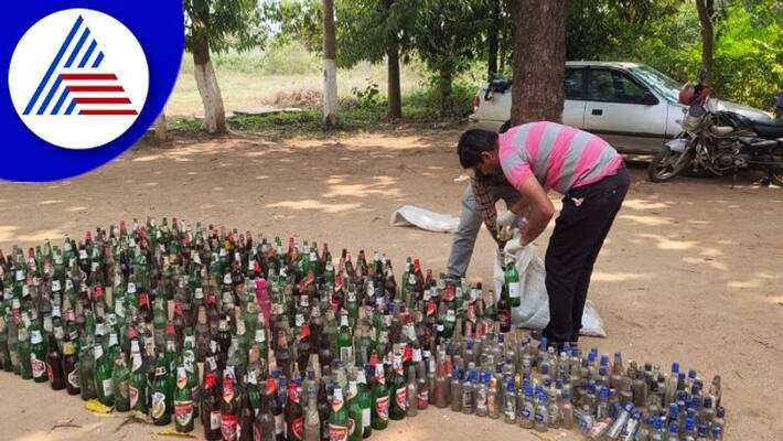 Davanagere govt School premises daily party hall of drunkards gow Davanagere govt School premises daily party hall of drunkards gow