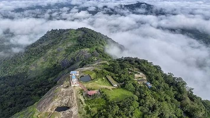 10 must visit places in Karnataka 10 must visit places in Karnataka
