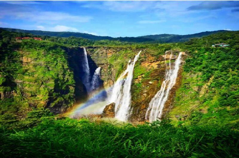 10 must visit places in Karnataka 